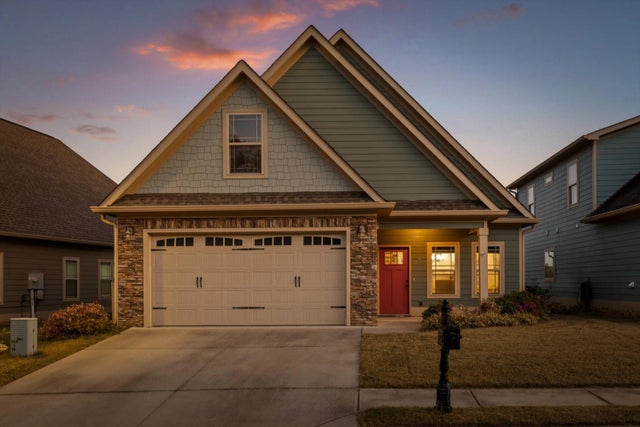 Photo of Listing #1523623