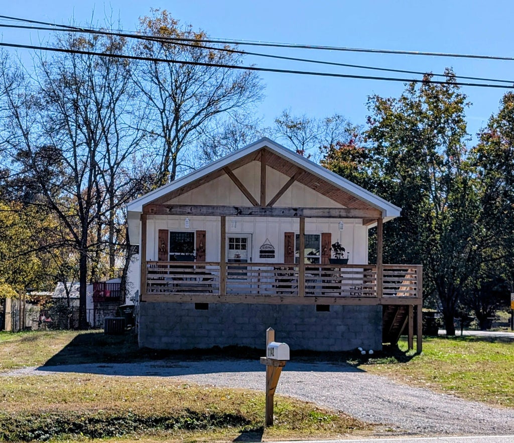 1149 Lakeview Drive, Rossville