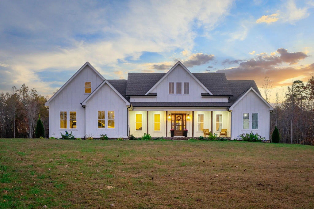 553 New Home Road, Trenton