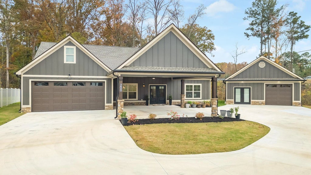 200 Bridlewood Drive, Ringgold