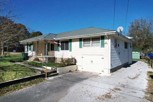 Photo of Listing #1523898