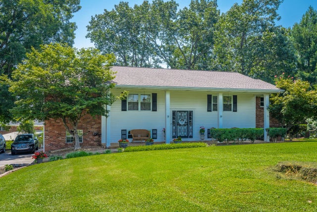 Photo of Listing #1524042