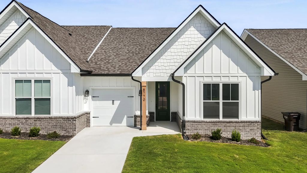8770 James Creek Drive, Ooltewah