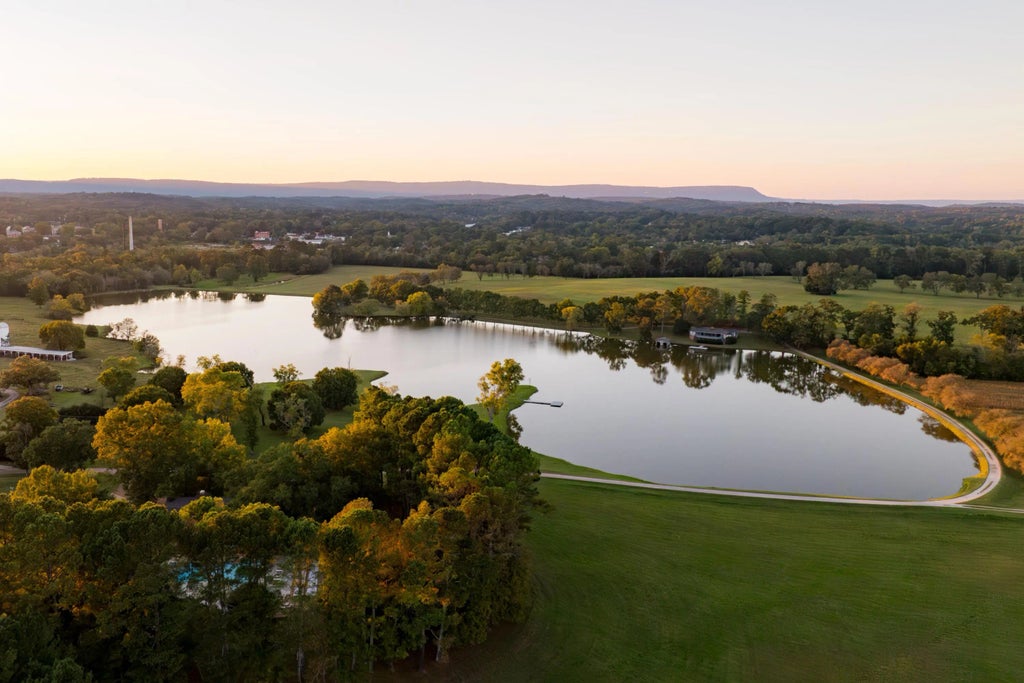 130 Krystal Drive, Chickamauga