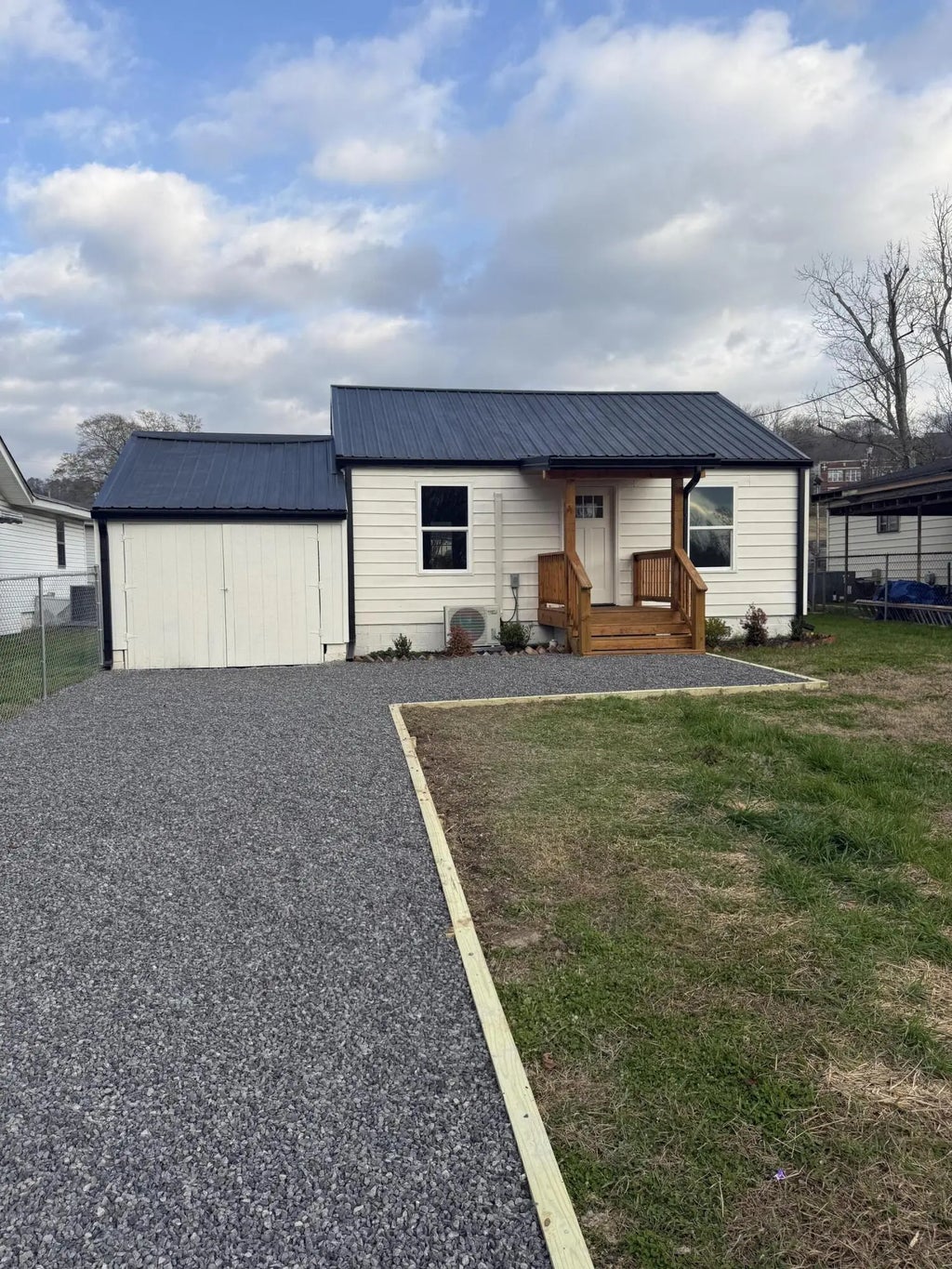 1204 Logan Avenue, Rossville