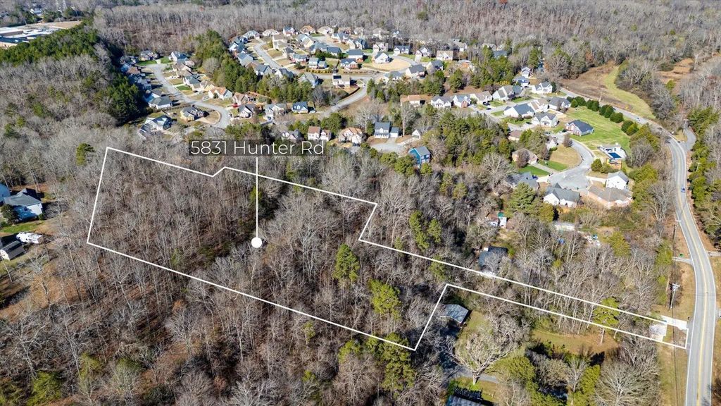 5831 Hunter Road, Ooltewah