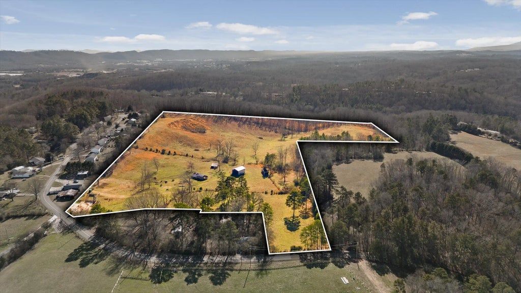 Saunders Road, Ringgold