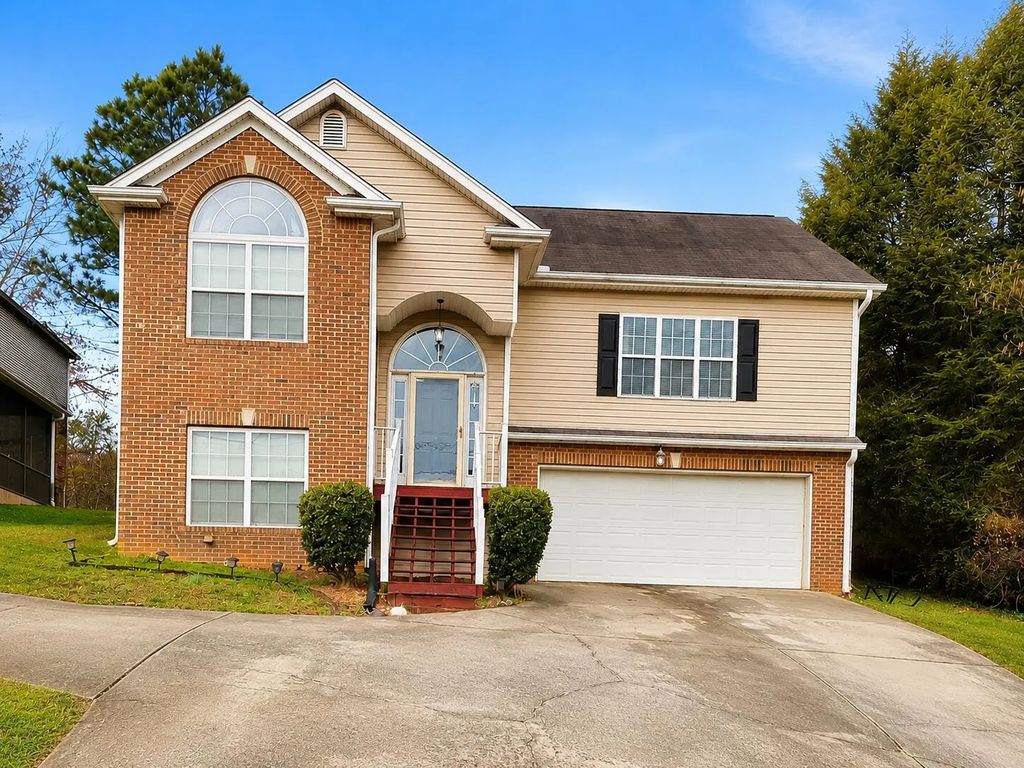 2101 Mae Dell Road, Chattanooga