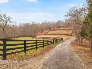 6835 Cooley Road, Ooltewah