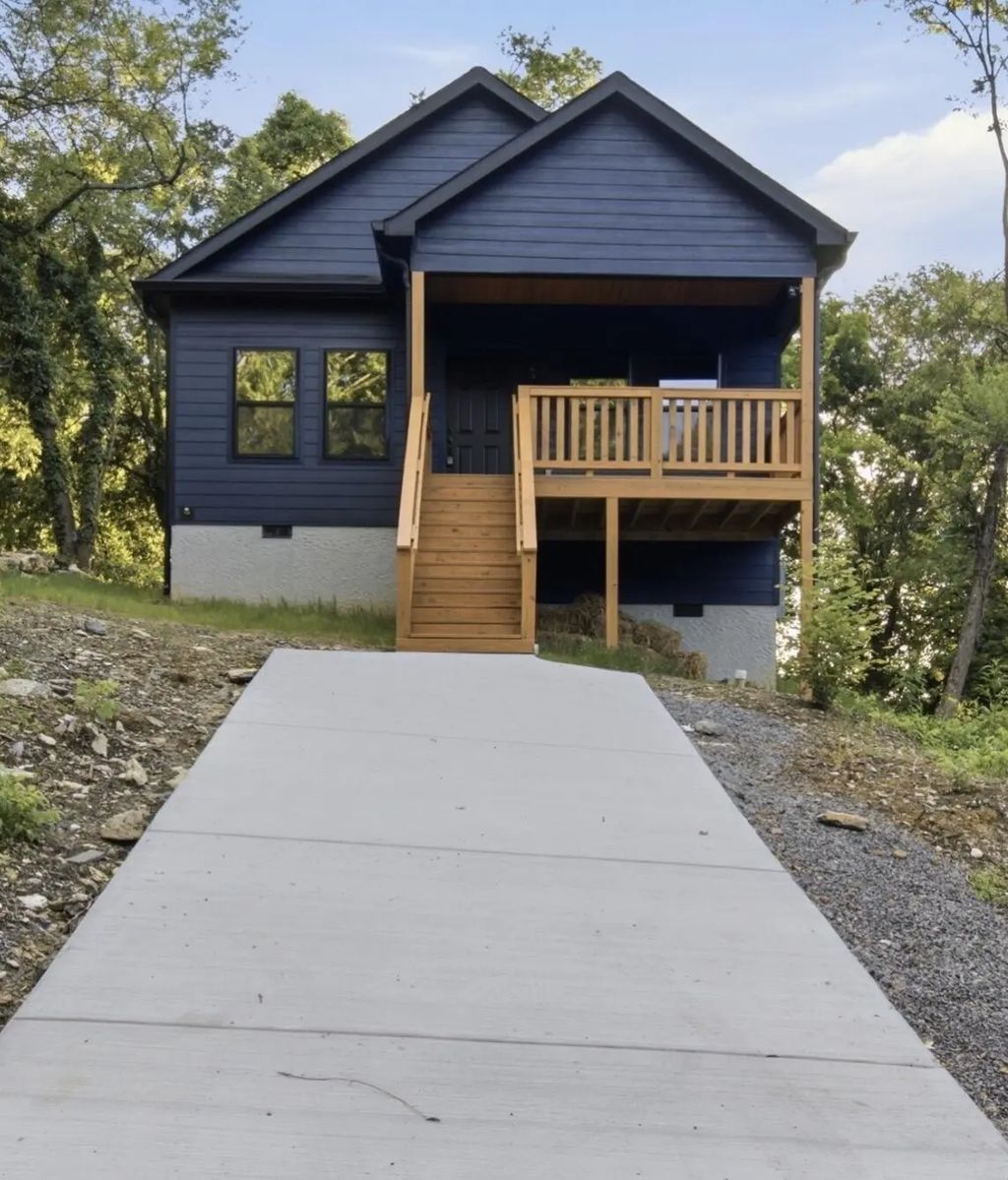 4805 16th Avenue, Chattanooga