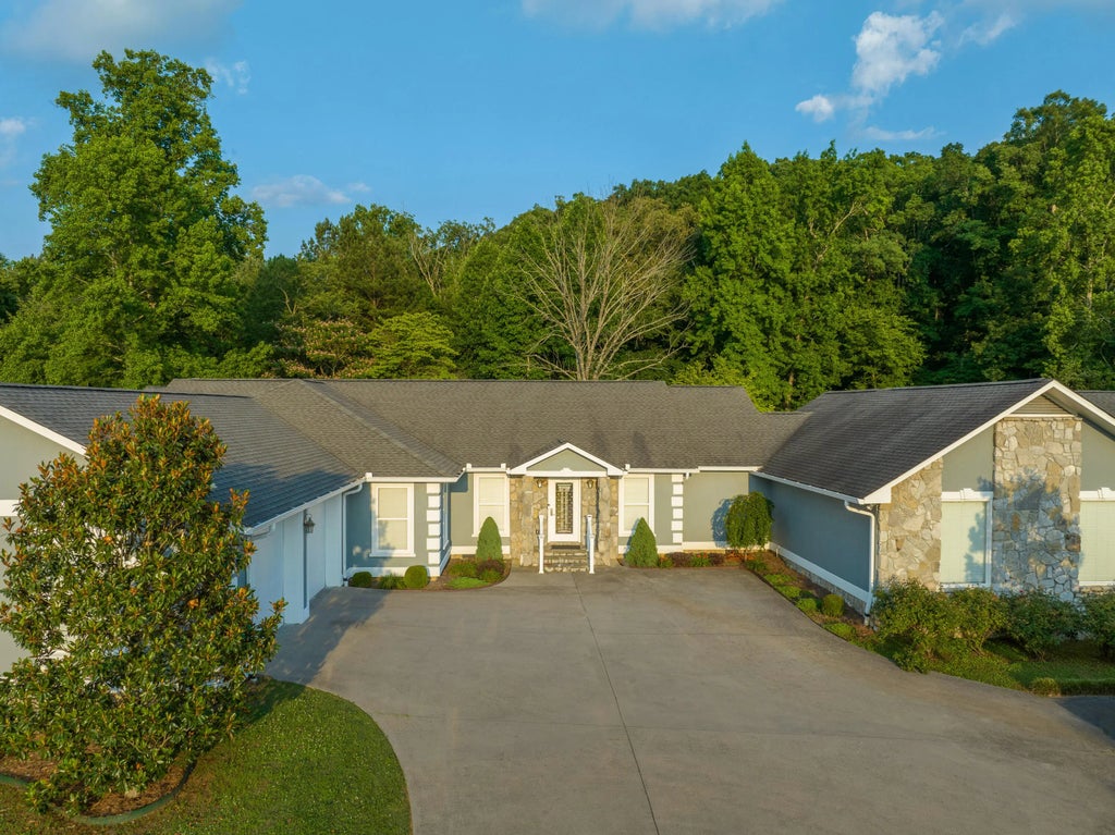 10424 E Brainerd Road, Apison