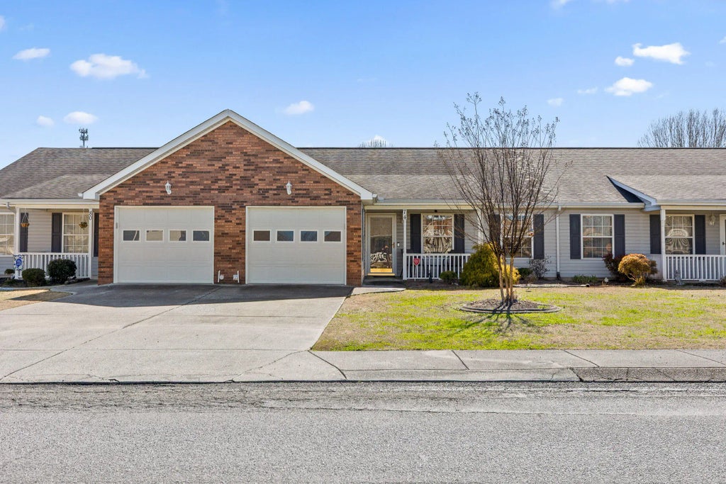 74 Flagstone Drive, Rossville