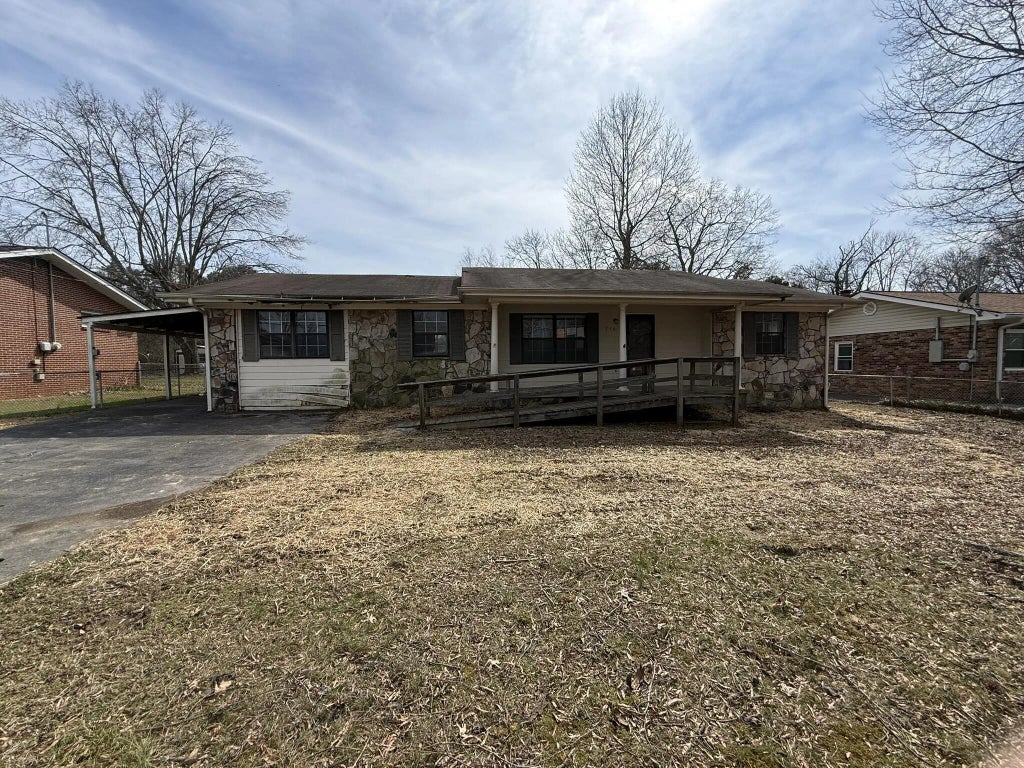 250 Steele Road, Rossville