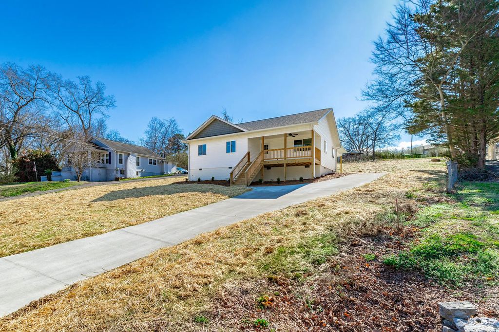 117 Chestnut Street, Rossville