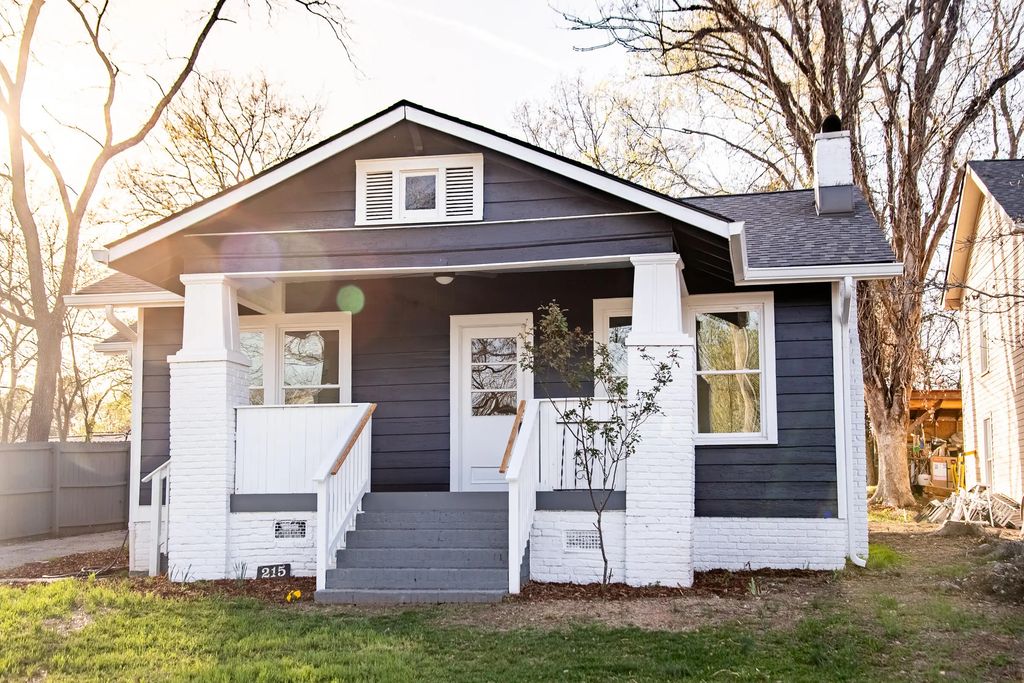 215 Hillcrest Avenue, Chattanooga