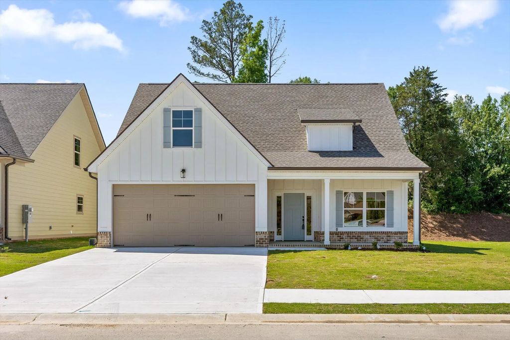 627 Willow Grove Court, Ringgold