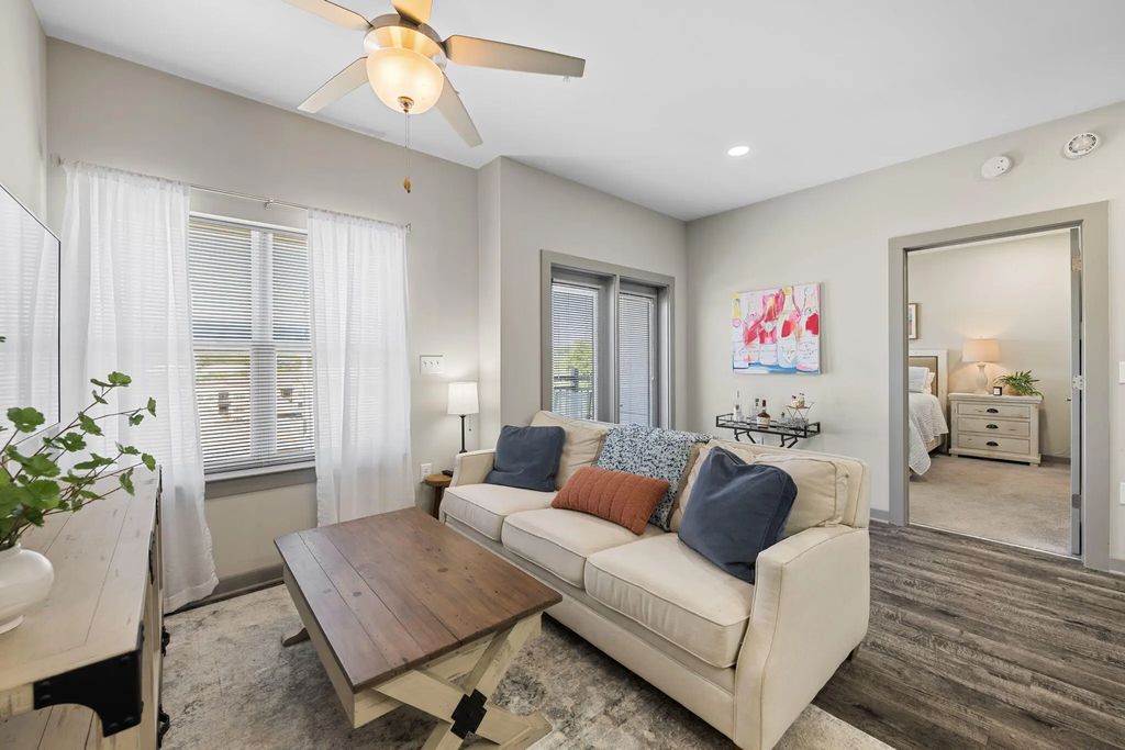 782 Riverfront Parkway, Chattanooga