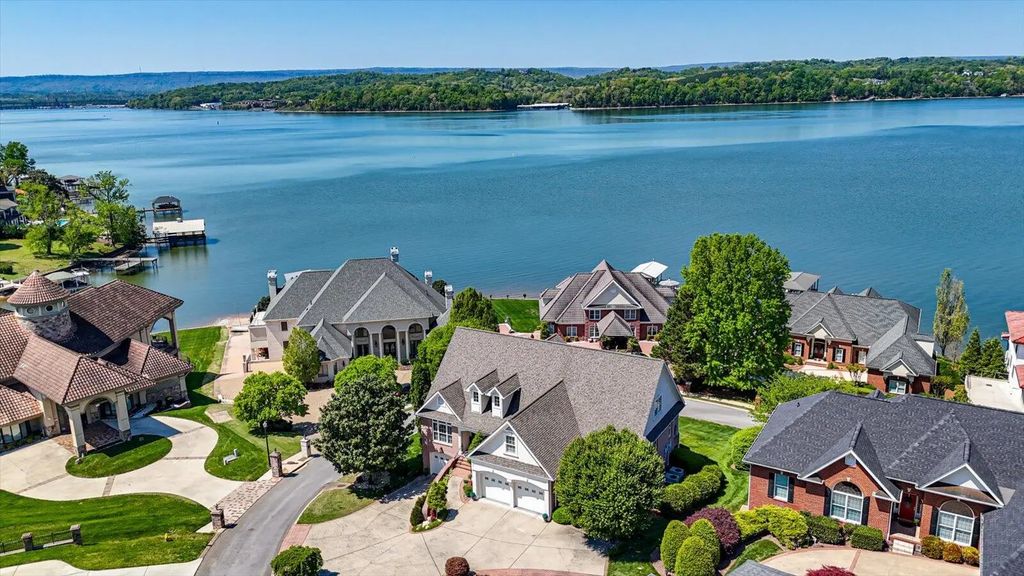 4448 Sailmaker Circle, Chattanooga