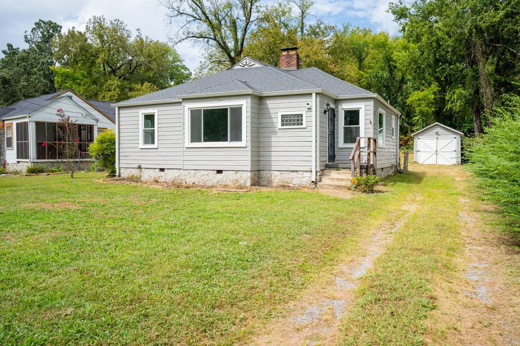 303 Shawnee Trail, Chattanooga