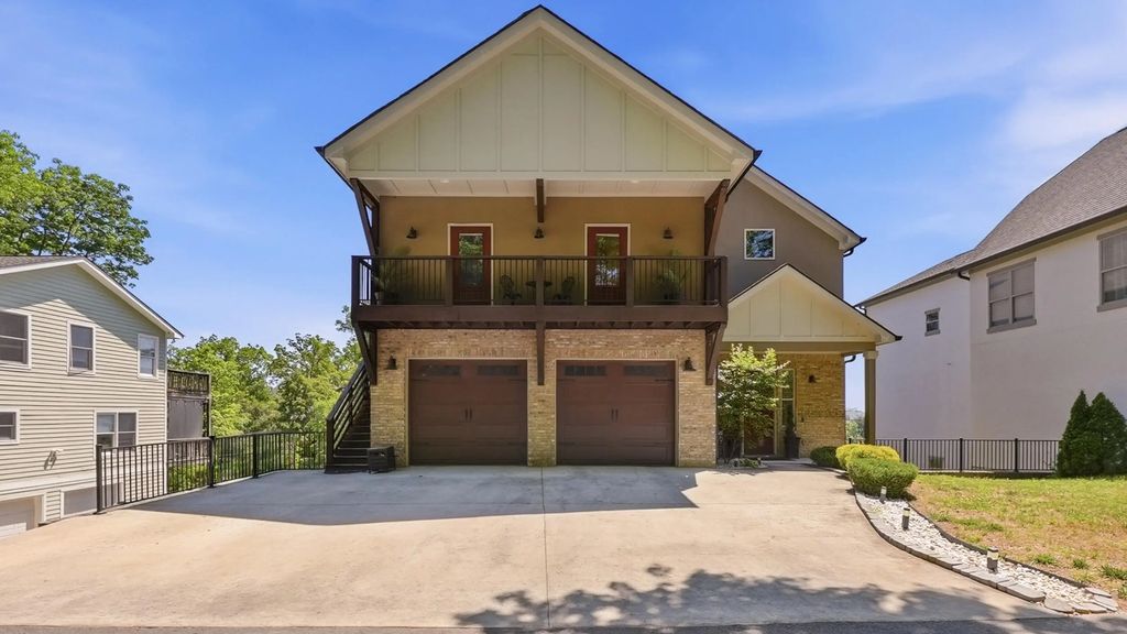 334 Pine Ridge Road, Chattanooga