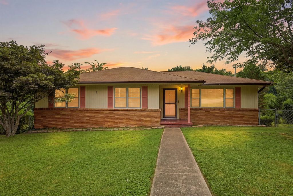 501 Highview Circle, Chattanooga