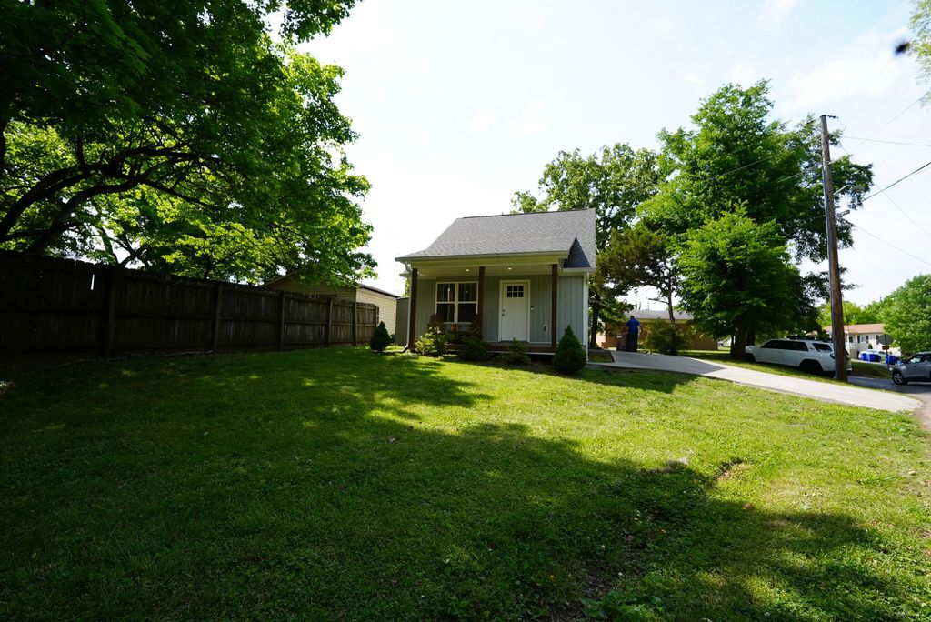 411 Barpen Street, Cleveland