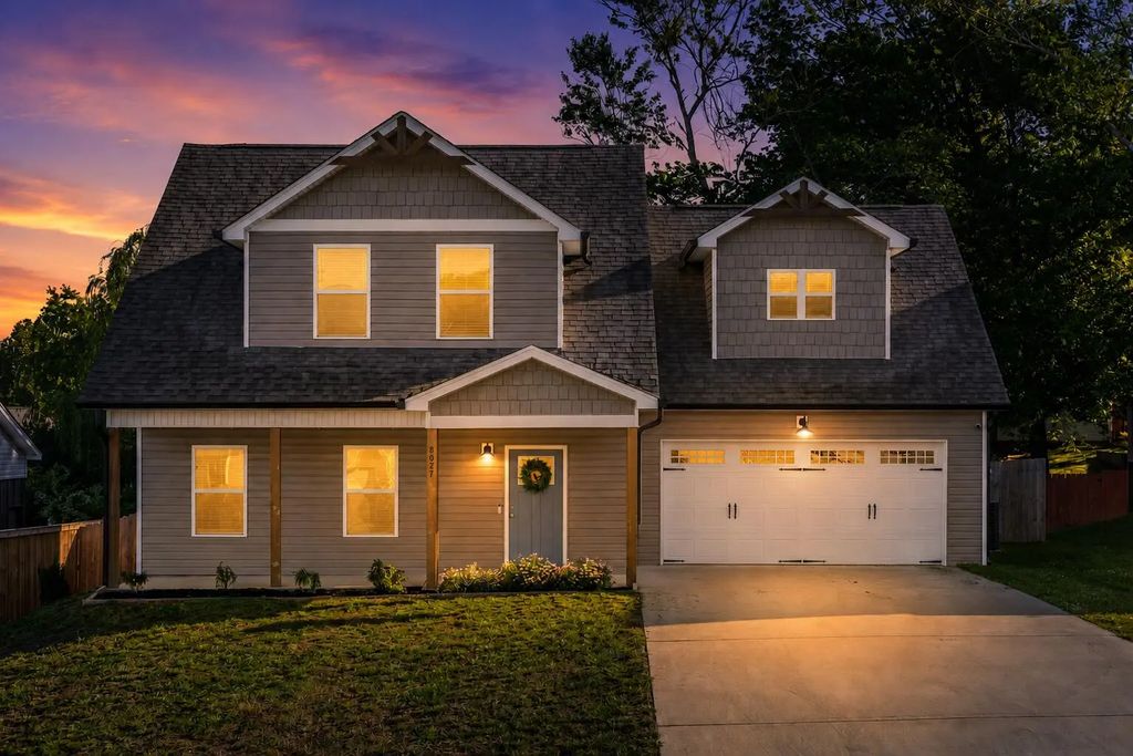 8027 Cobblestone Drive, Cleveland