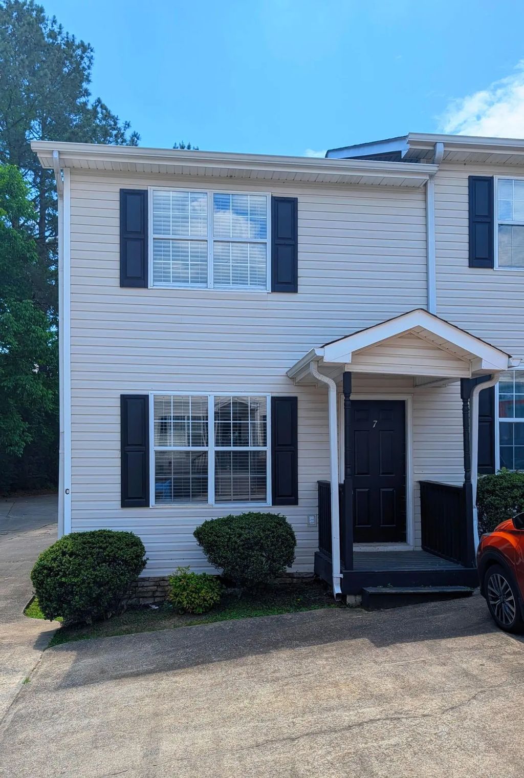 11 Bama Lane, Ringgold