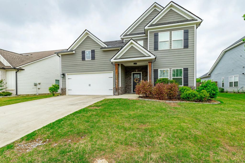 10829 Prairie Lake Drive, Apison