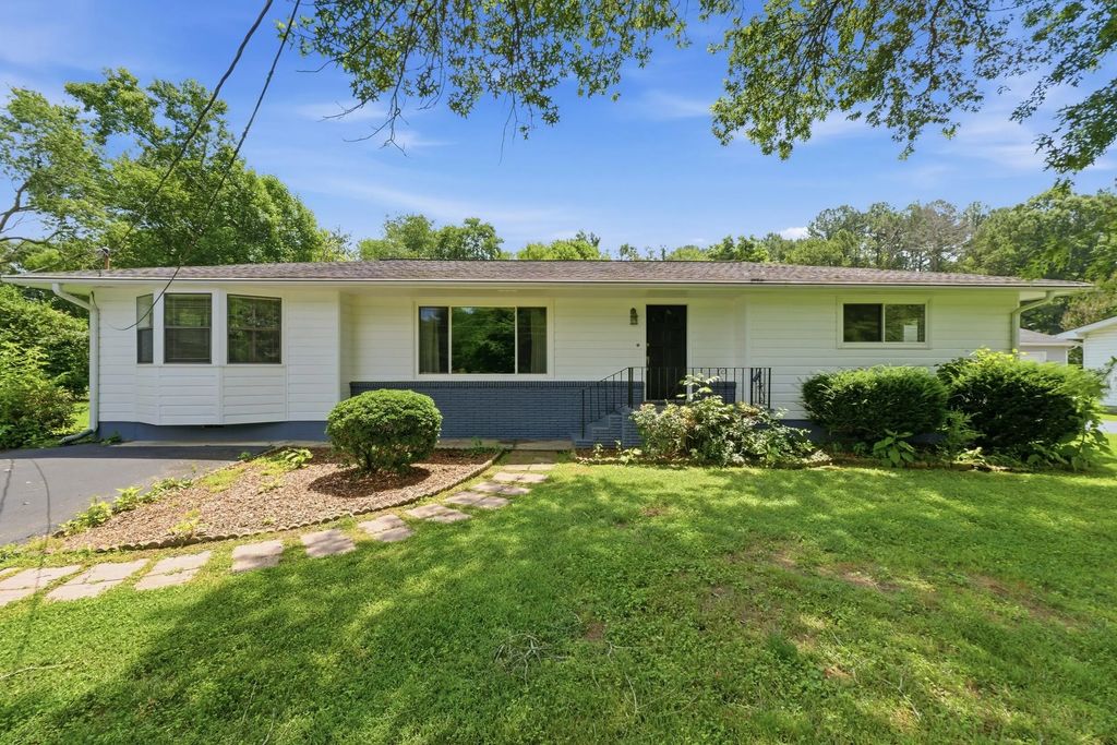 725 Dietz Road, Ringgold