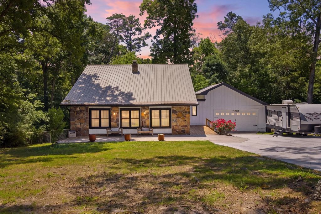 9204 Pine Ridge Road, Ooltewah