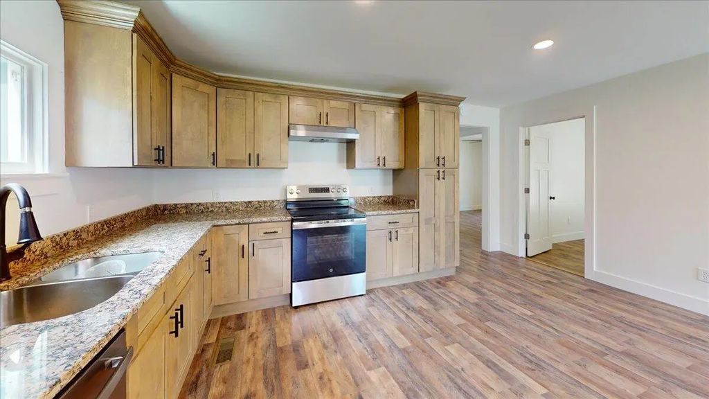 603 Orchard Terrace, Rossville