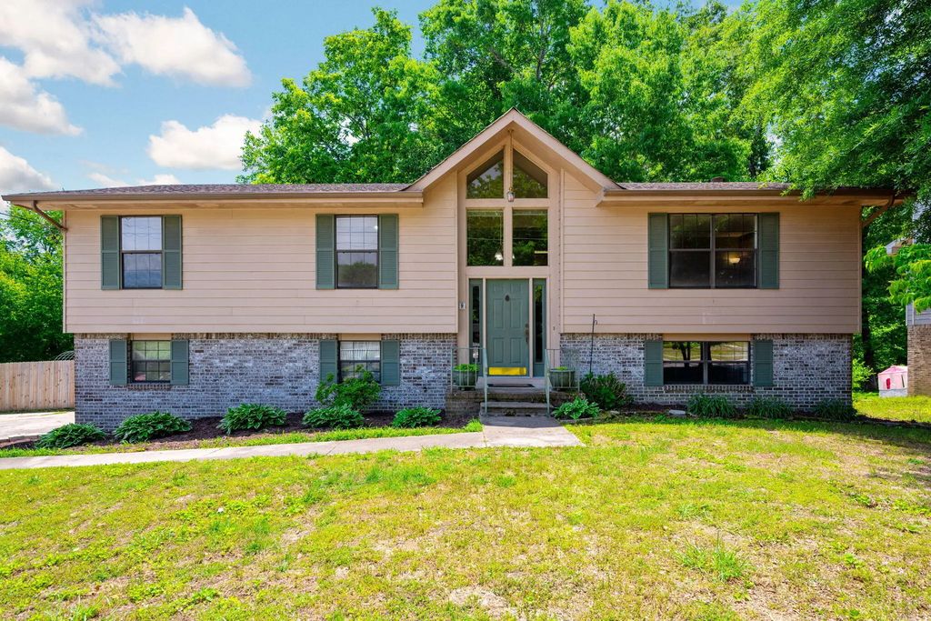 612 Northbrook Drive, Hixson