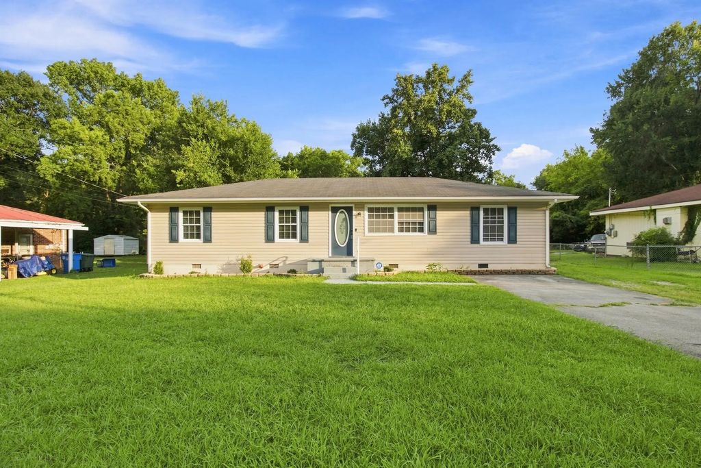 1320 Gadd Road, Hixson