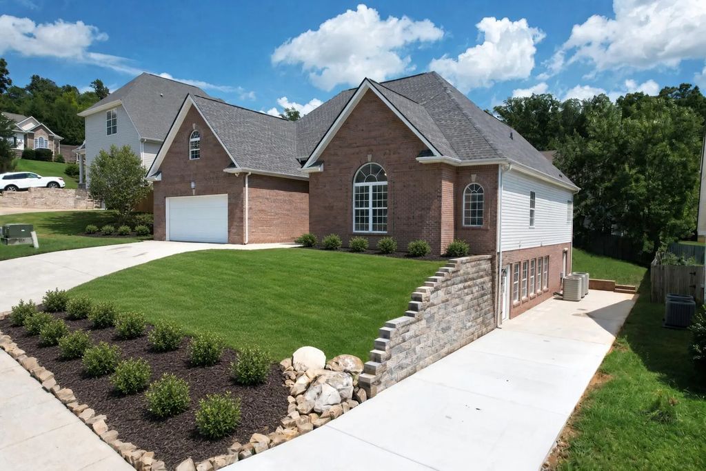 2266 Red Tail Lane, Chattanooga