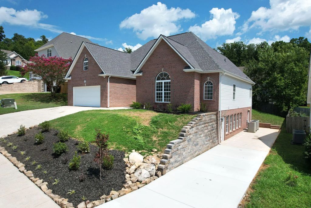 2266 Red Tail Lane, Chattanooga
