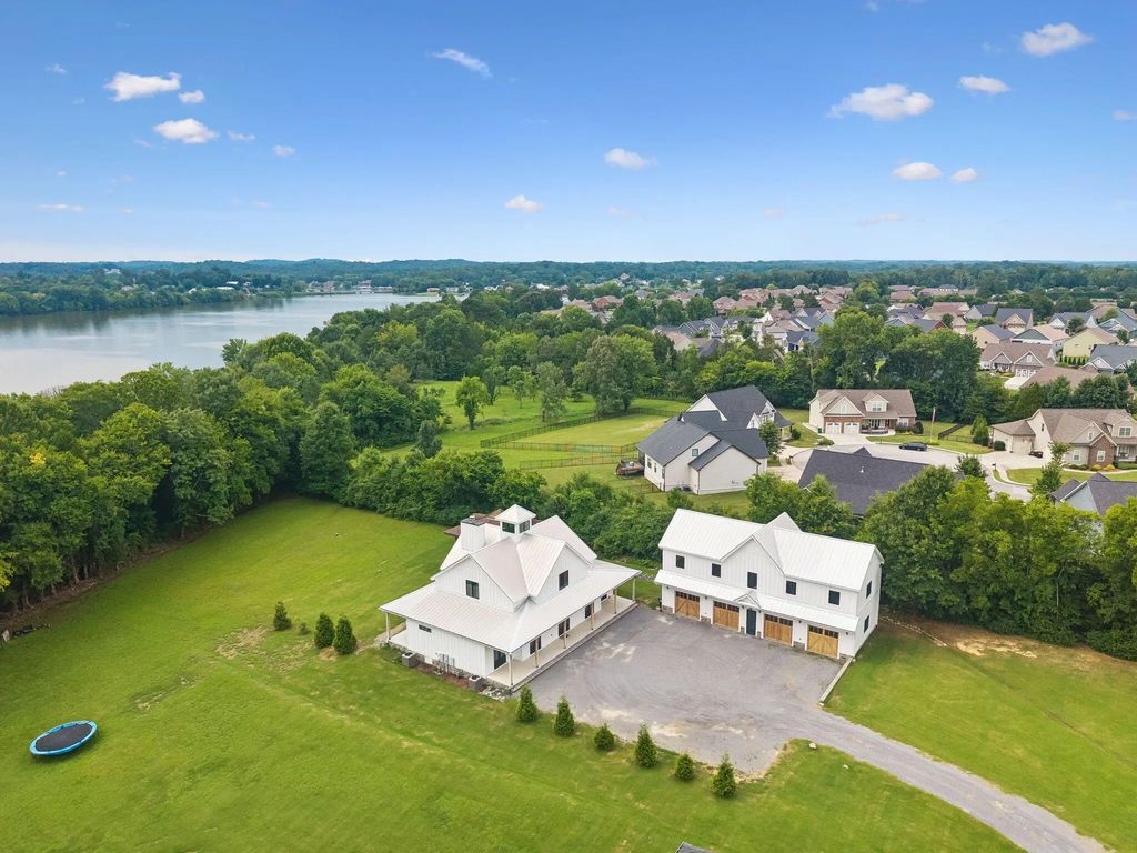 8761 Grey Reed Drive, Ooltewah