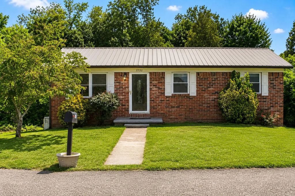 3532 Crawford Drive, Cleveland