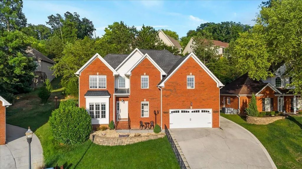 1857 Weston Place, Cleveland