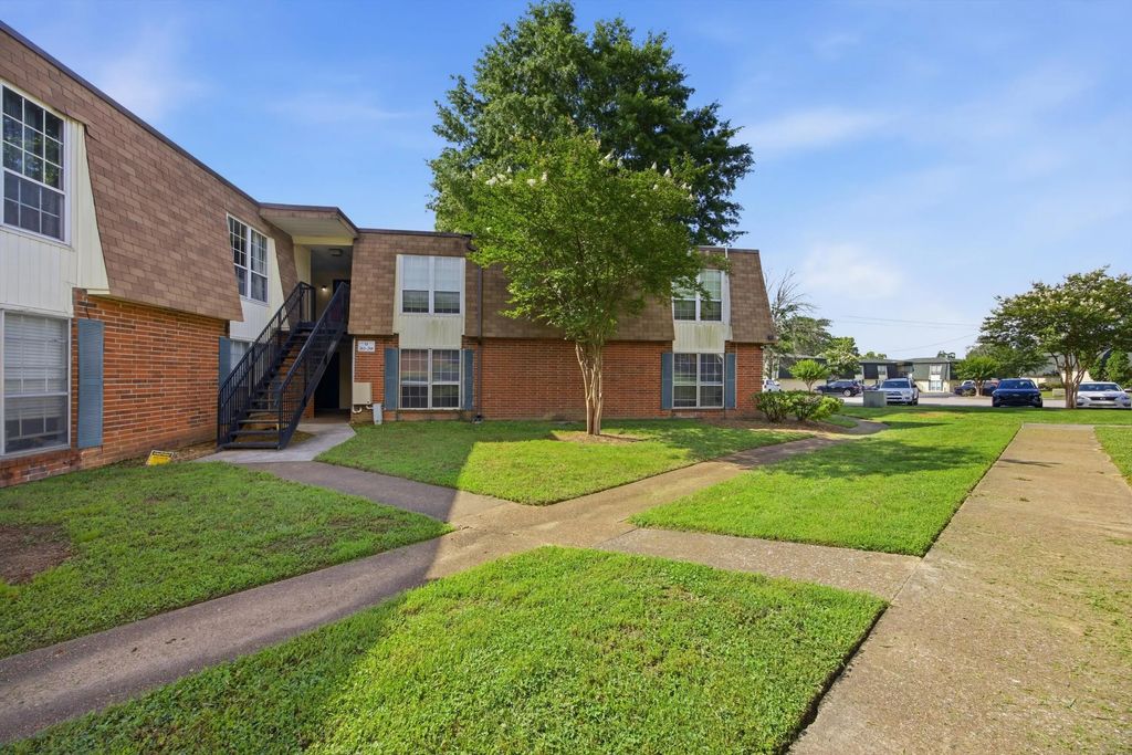 900 Mountain Creek Road, Chattanooga