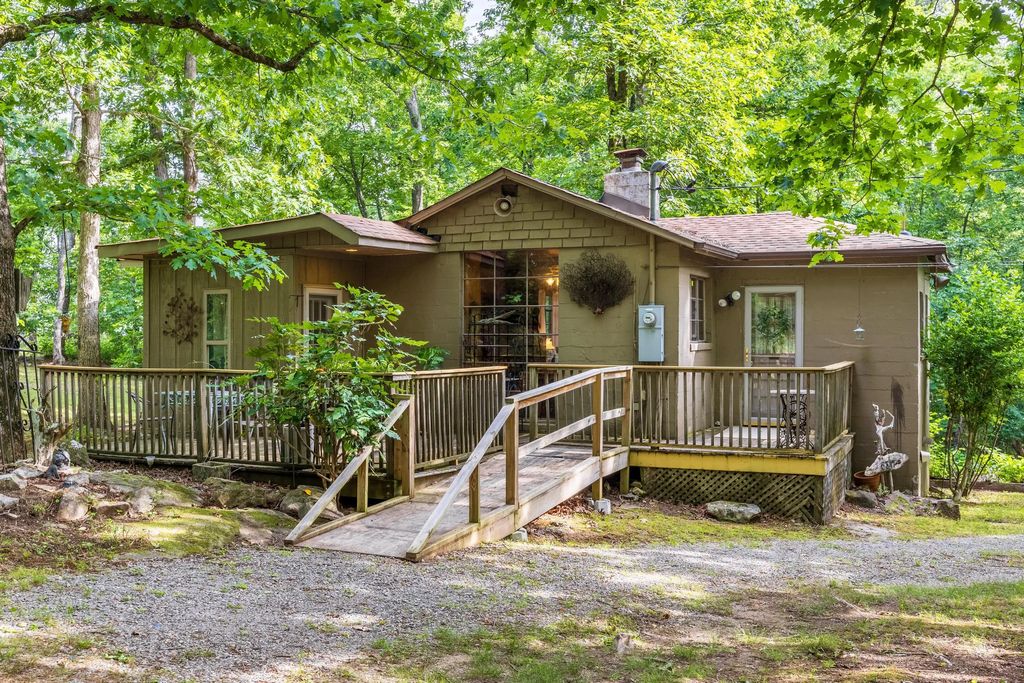 5347 Sunset Drive, Rising Fawn