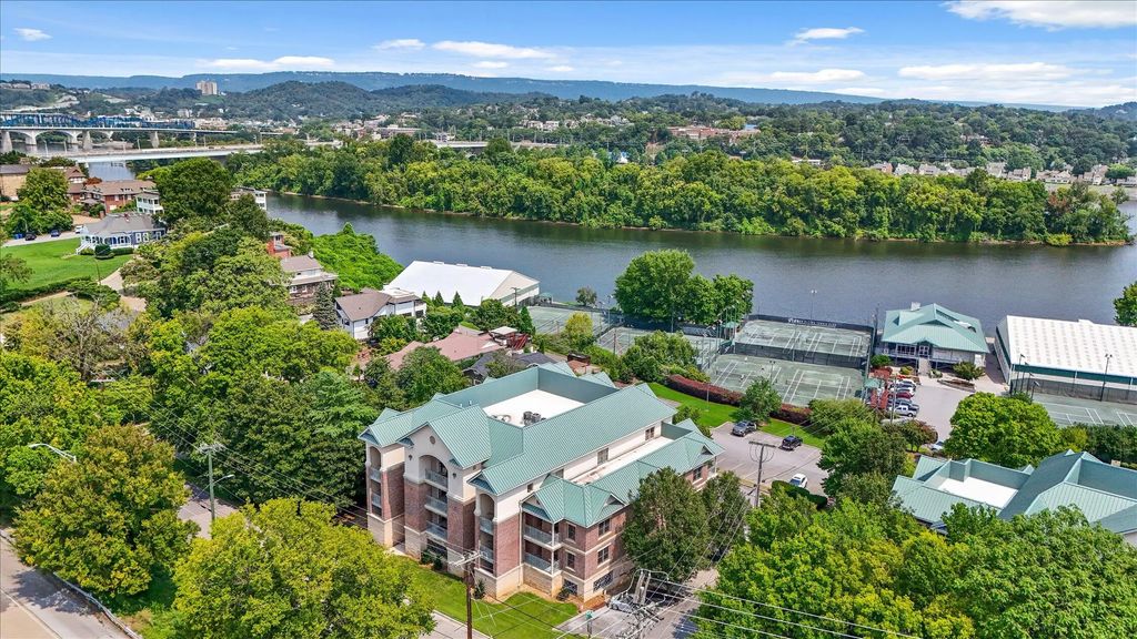 737 Battery Place, Chattanooga