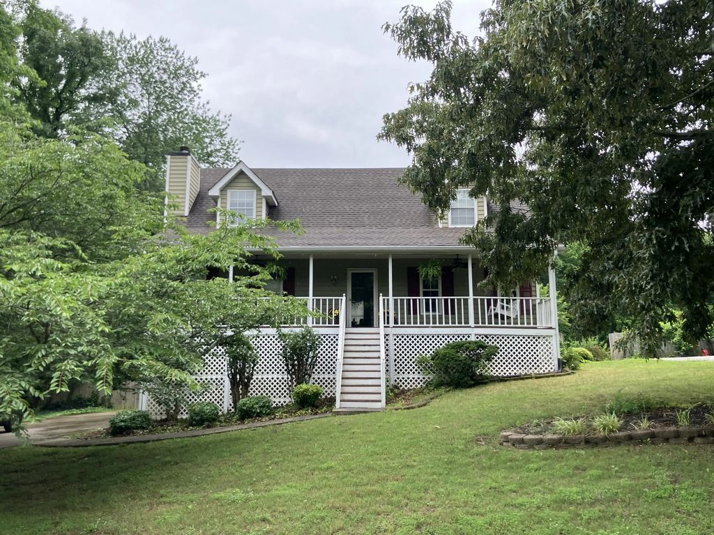 8735 Brookhill Drive, Hixson