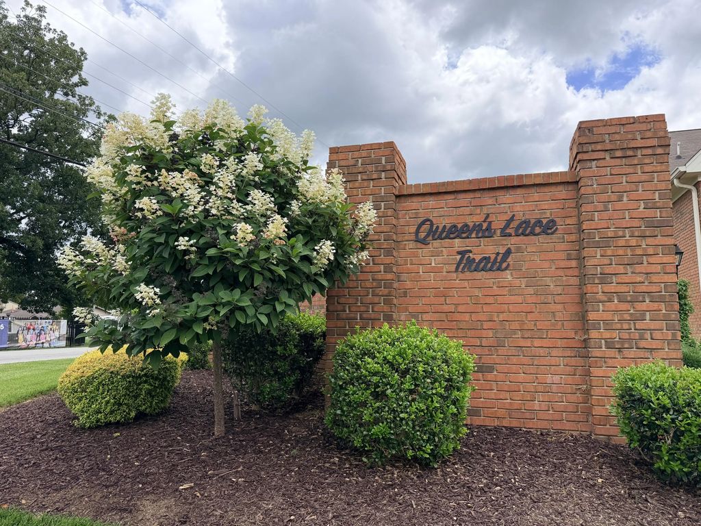 2400 Queens Lace Trail, Chattanooga