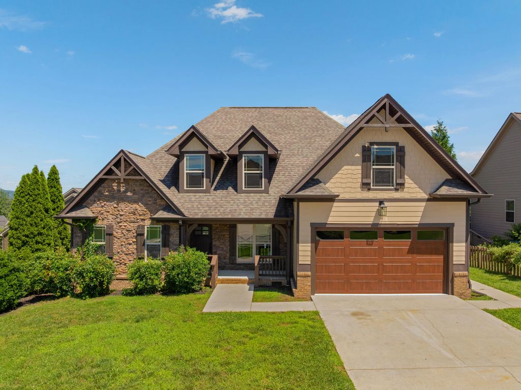 8155 Burgundy Circle, Chattanooga