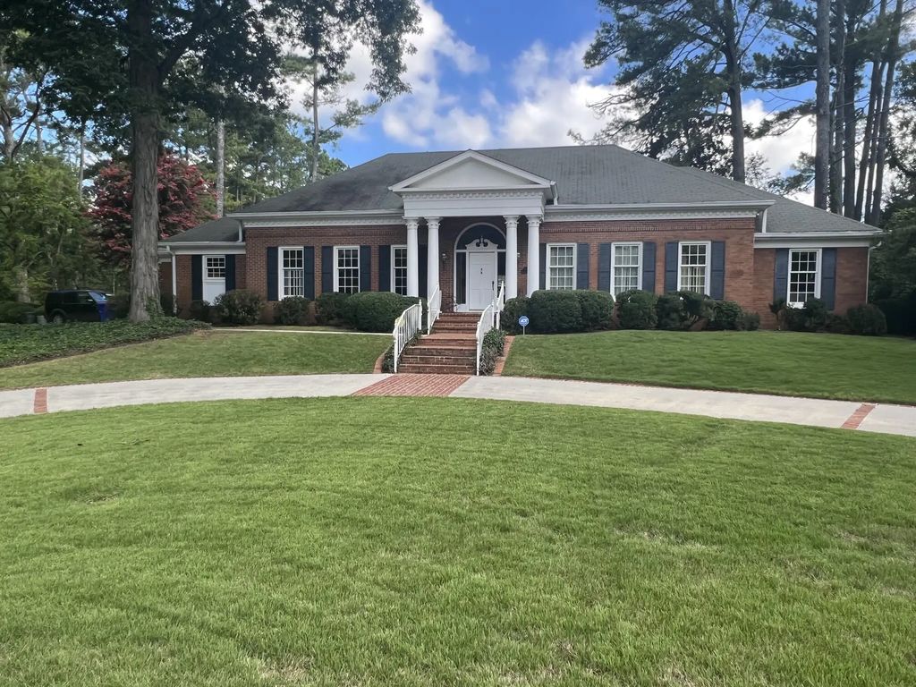 1160 Harrison Pike, Cleveland