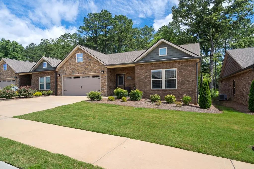 173 Clear Creek Drive, Ringgold