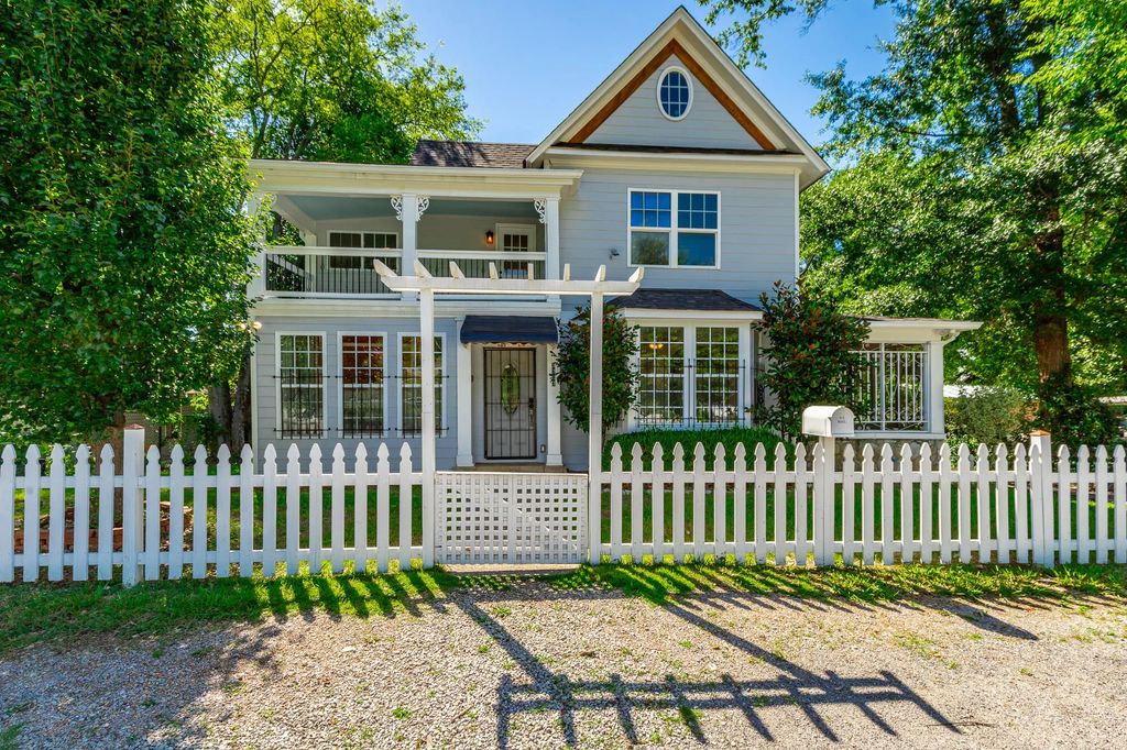 3707 13th Avenue, Chattanooga