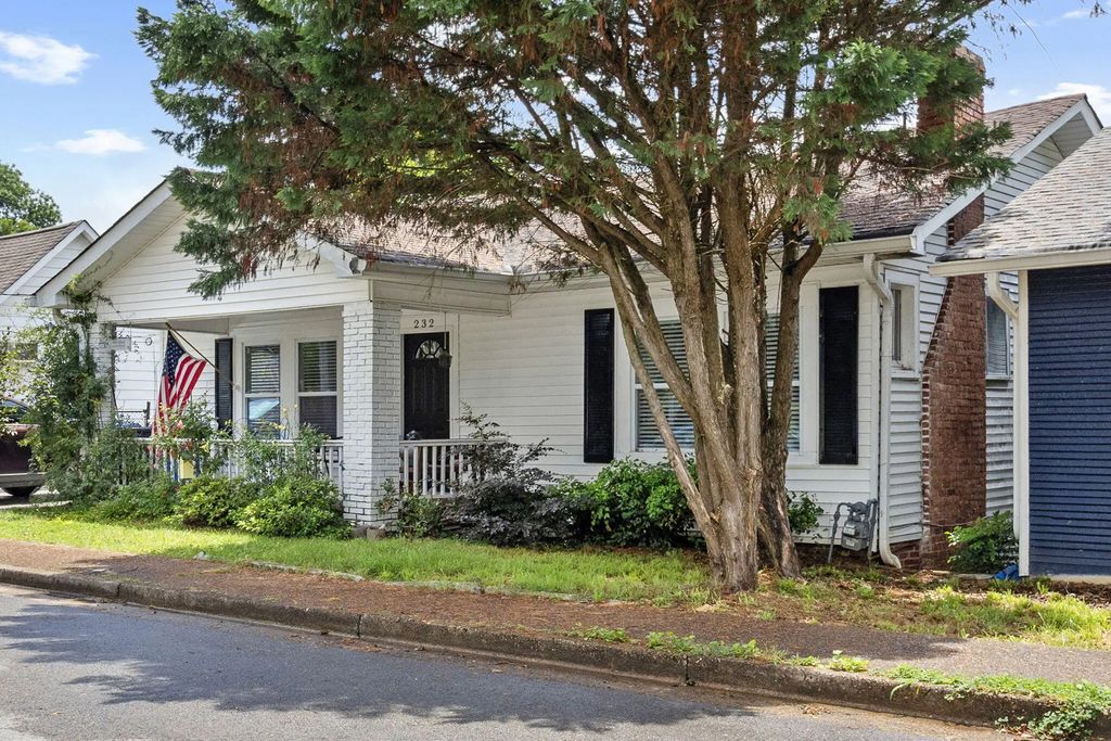 232 Jarnigan Avenue, Chattanooga