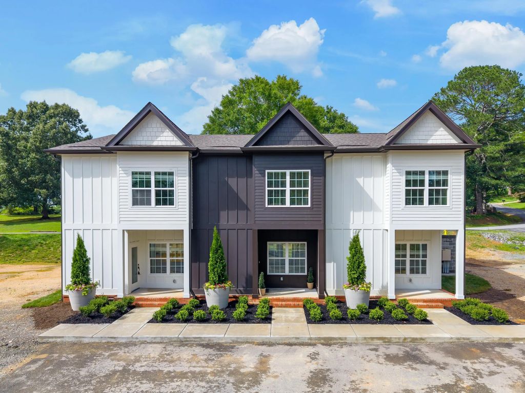 625 Izzy Grace Way, Chattanooga